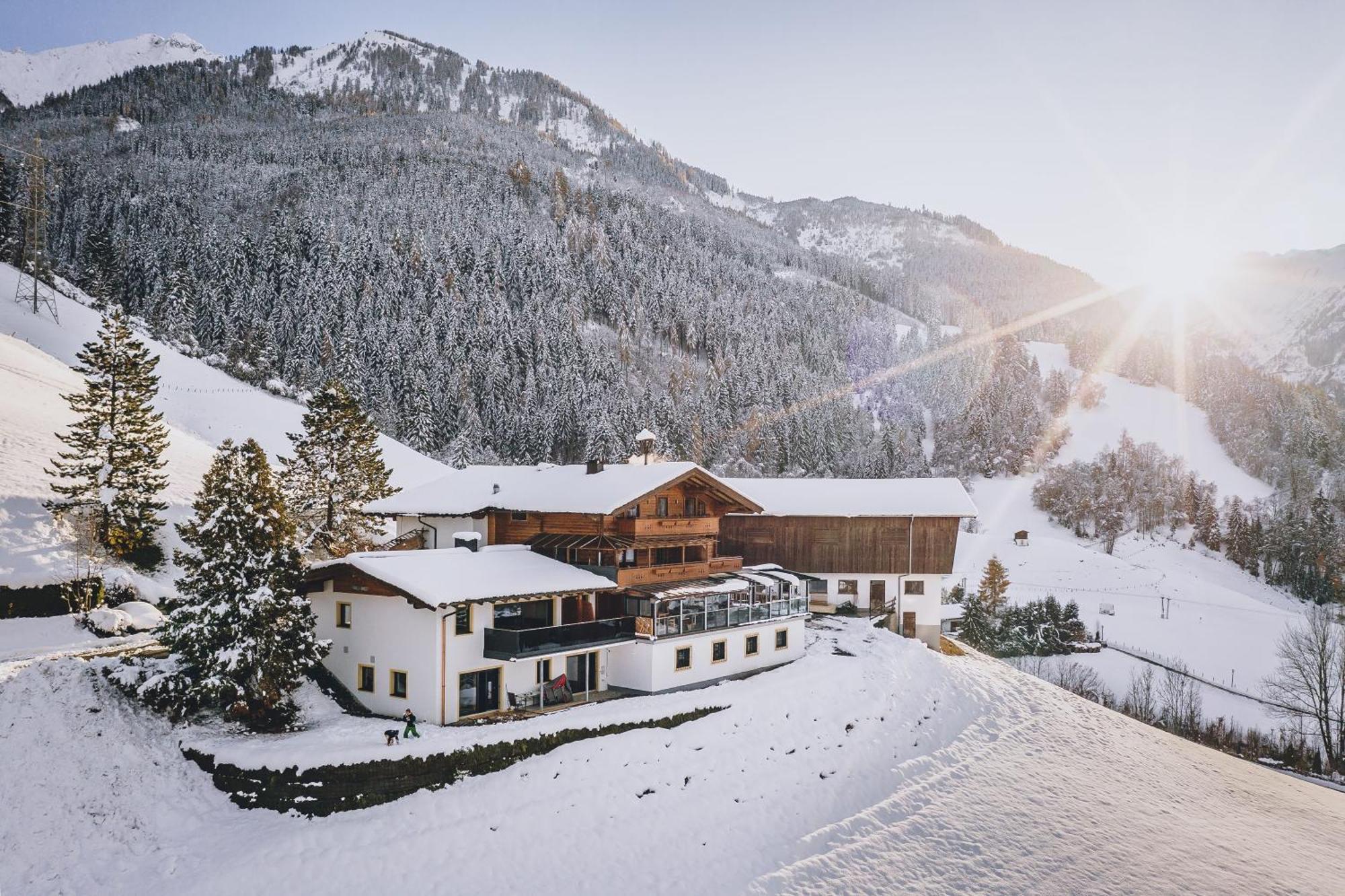 Hotel Garni Panorama Guggenbichl Kaprun Esterno foto